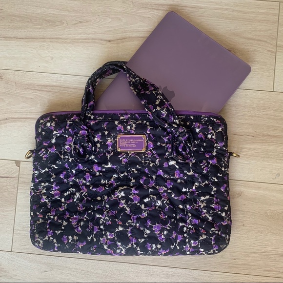 marc jacobs laptop pouch